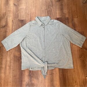Belle by Kim Gravel snap up top size 3X collared stretch tie gray casual comfy